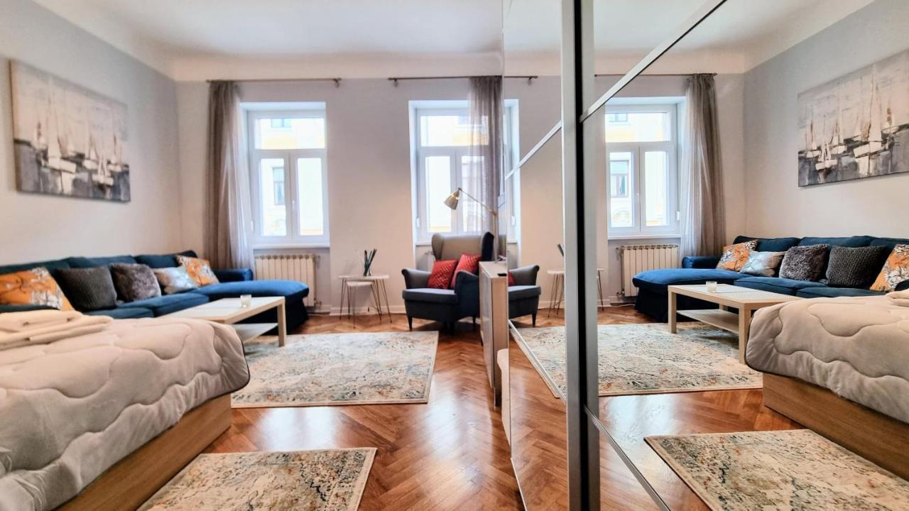 Light Blue Apartment Terst Exteriér fotografie